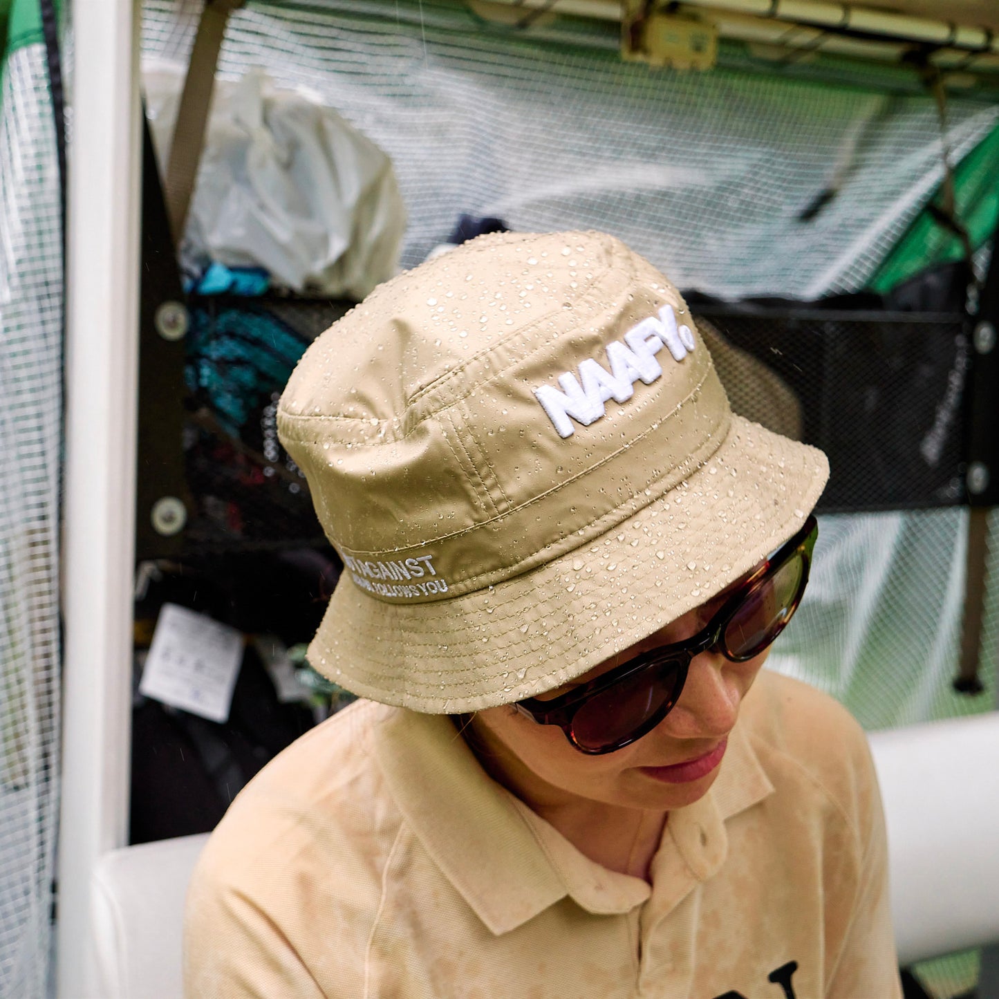 NEWERA® BUCKET HAT ZAMZA BEIGE